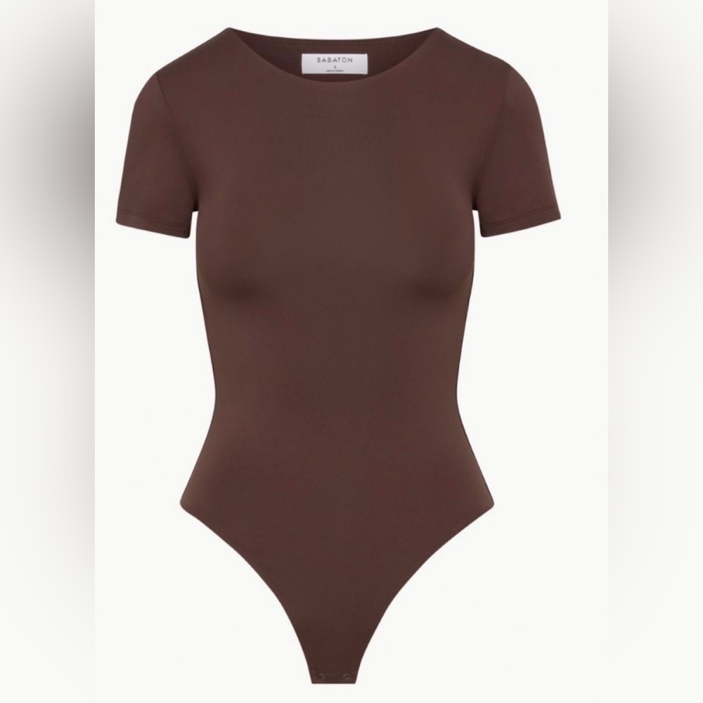 NWOT Babaton‎ Contour Short Sleeve Bodysuit, Size L